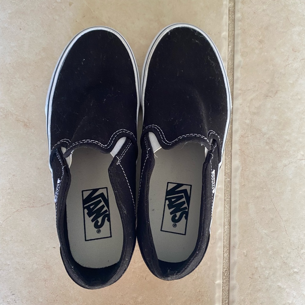 BLACK Slip On Vans